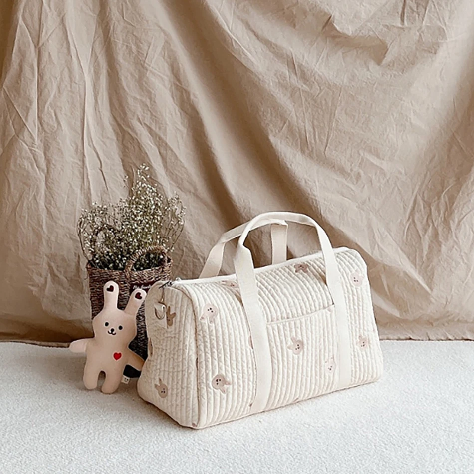 

Large Capacity Luggage Bag Summer Autumn New Animal Cartoon Embroidered Travel Bag Lightweight Handheld Messenger Bag Boston Bag