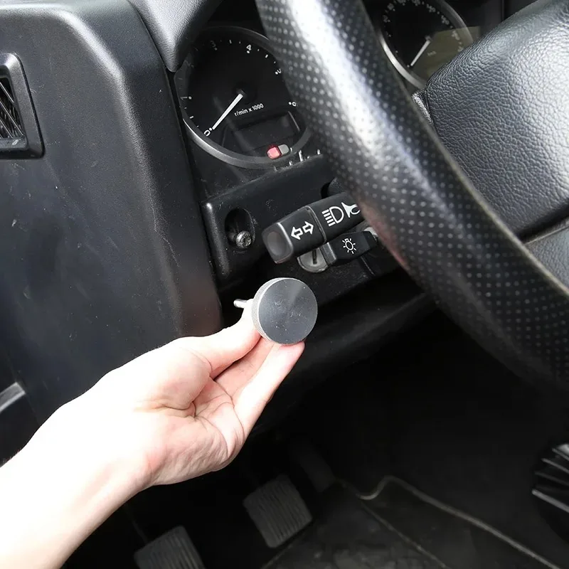 

For Land Rover Defender 90 110 130 04-18 Aluminum Alloy Silver Car Dash Fuse Box Cover Screw Bolt Knob Interior Car Accessories