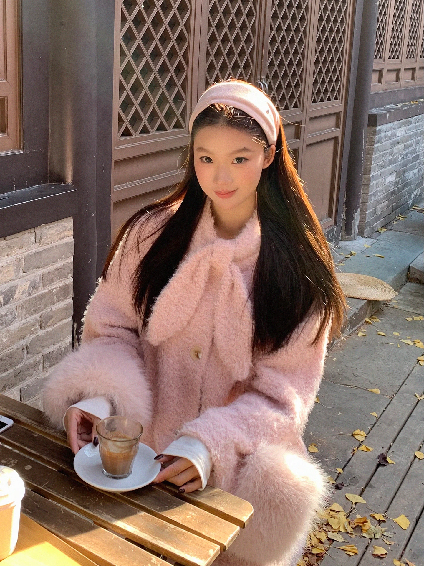 معطف فرو وردي للنساء شتاء 2025 جديد بأسلوب كوري جميل للغاية سترة قطنية راقية ملابس قطنية أنيقة للتنقل بتصميم فضفاض #1