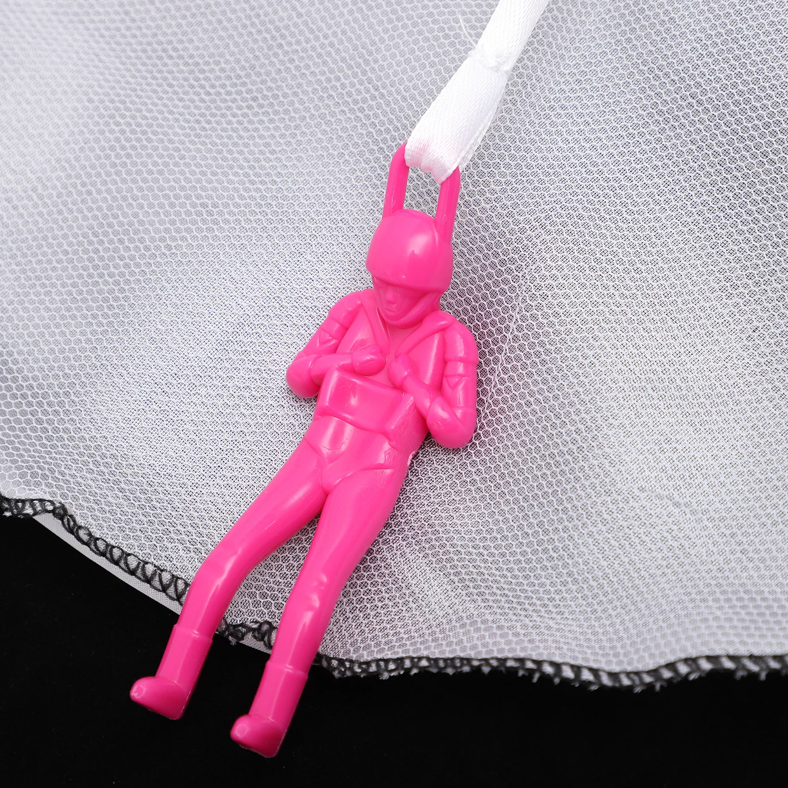 

8Pcs Children DIY Blank Parachute Flying Soldiers Mini Parachute Outdoor Plaything Creativity Skill Development