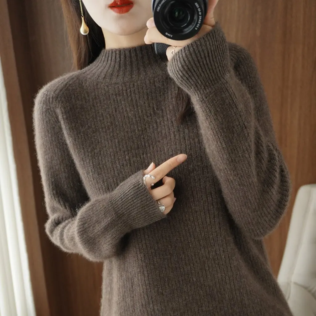 

Women's Yuanbao Needle Sweater with Semi-High Collar And Raglan Sleeves Warm Thick Fashion Base Shirt for Joker Style