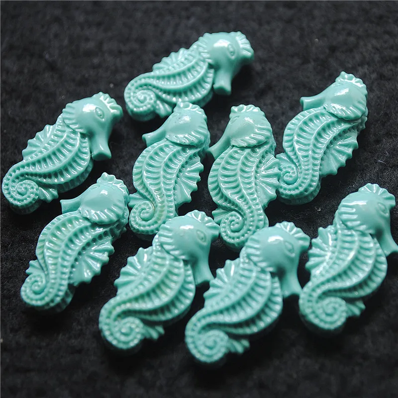 9PCS New Seahorse Animal Matching Beads Clay Material 30X15MM Hole iIn The Middle Drilled Wholesale