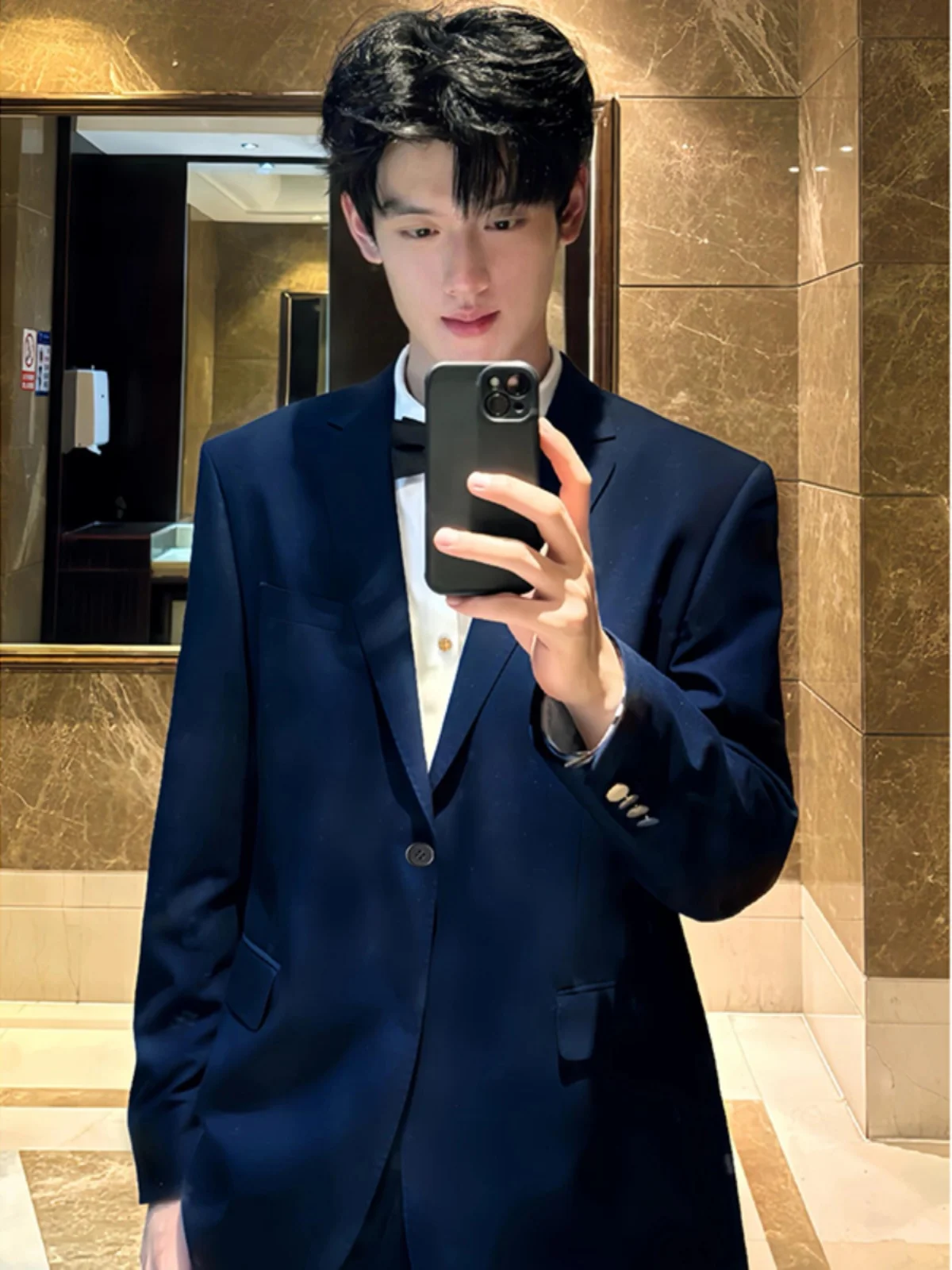 

Blue oulder Pad Suit Jaet Men's Casual Autumn Korean Sle High-End Haome Leisure Western Clothes Single-Breasted Coat