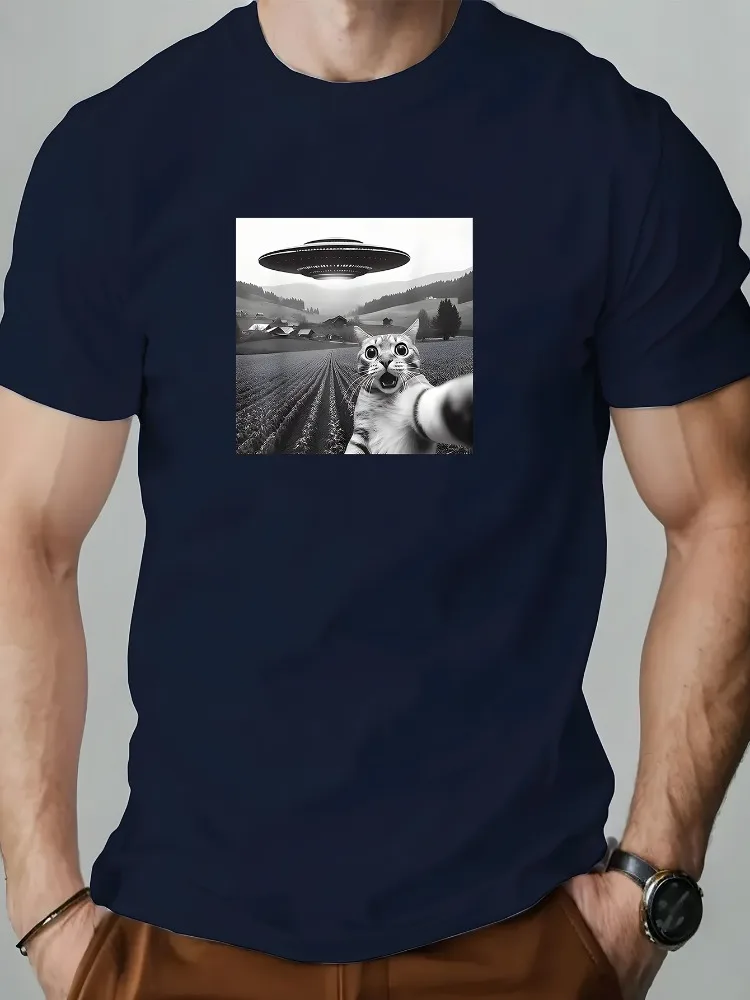 Mens Light Cotton Tee Vintage Black White Cat Selfie UFO Alien Graphic Funny Sci Fi Casual Male Short Sleeve Daily Street Top
