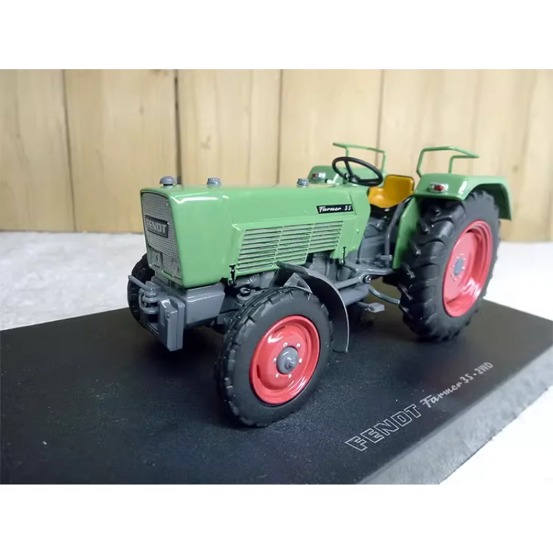 

Diecast UH 1:32 Scale Fendt Farmer 3 S German Agricultural Alloy Tractor Model Collectible Toy Gift Souvenir Display