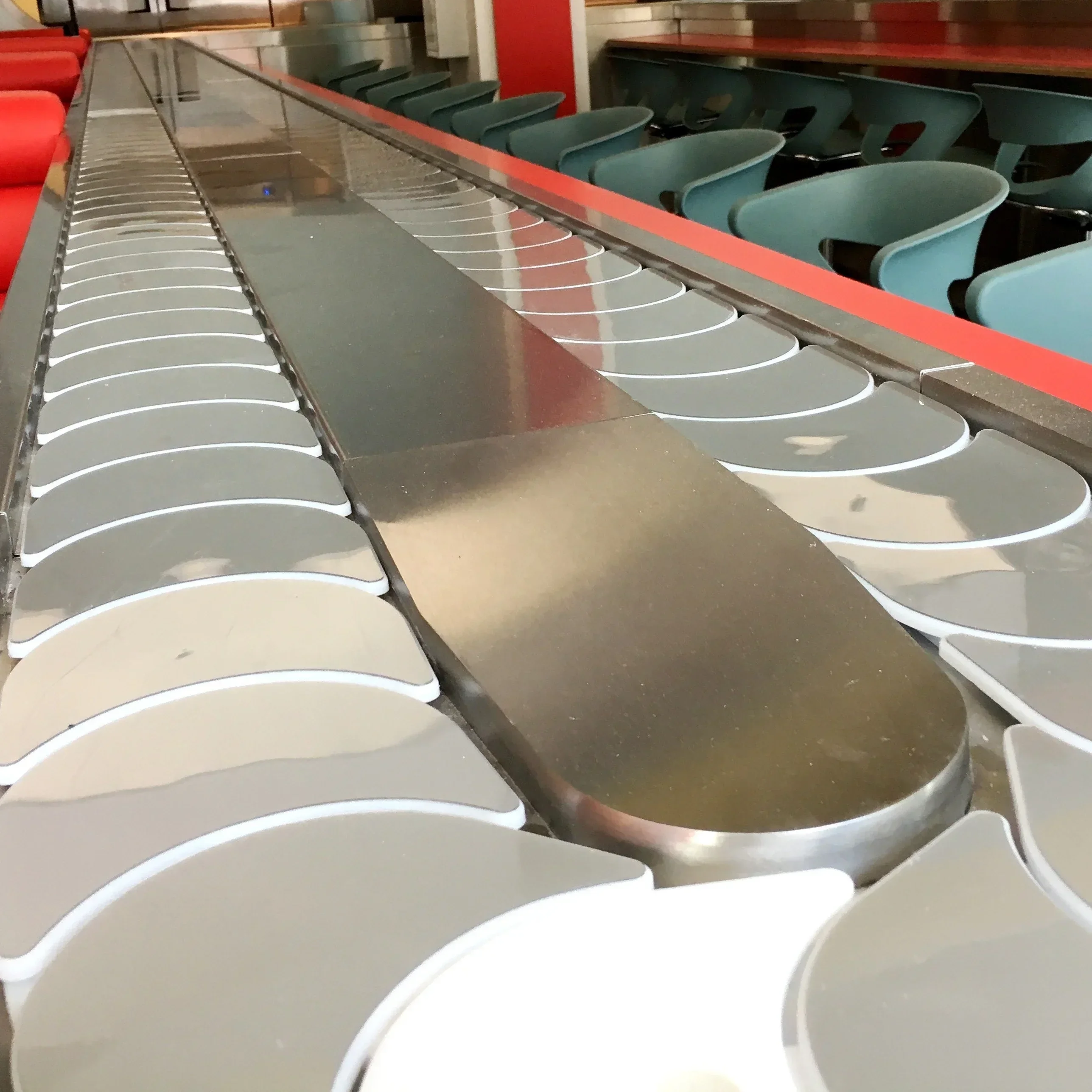 For Classic Kaiten Sushi Conveyor With Crescents