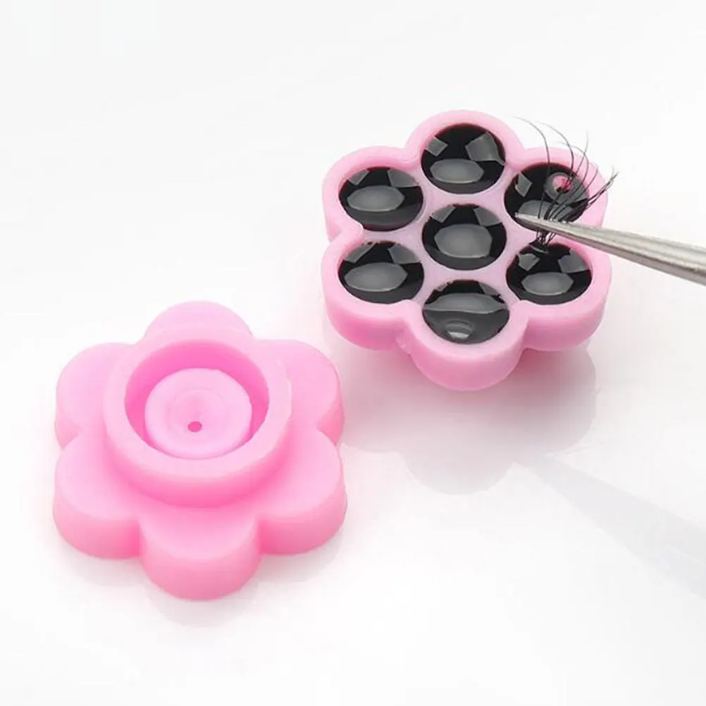 

300Pcs Disposable Eyelash Extension Cups Resistance Small Portable DIY Professional Use Eyelash Cup Flakes