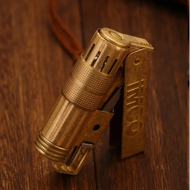 

Brass Kerosene Lighter for Men, Personalized Retro Grinding Wheel, Classic Knurling Process, Christmas Gift