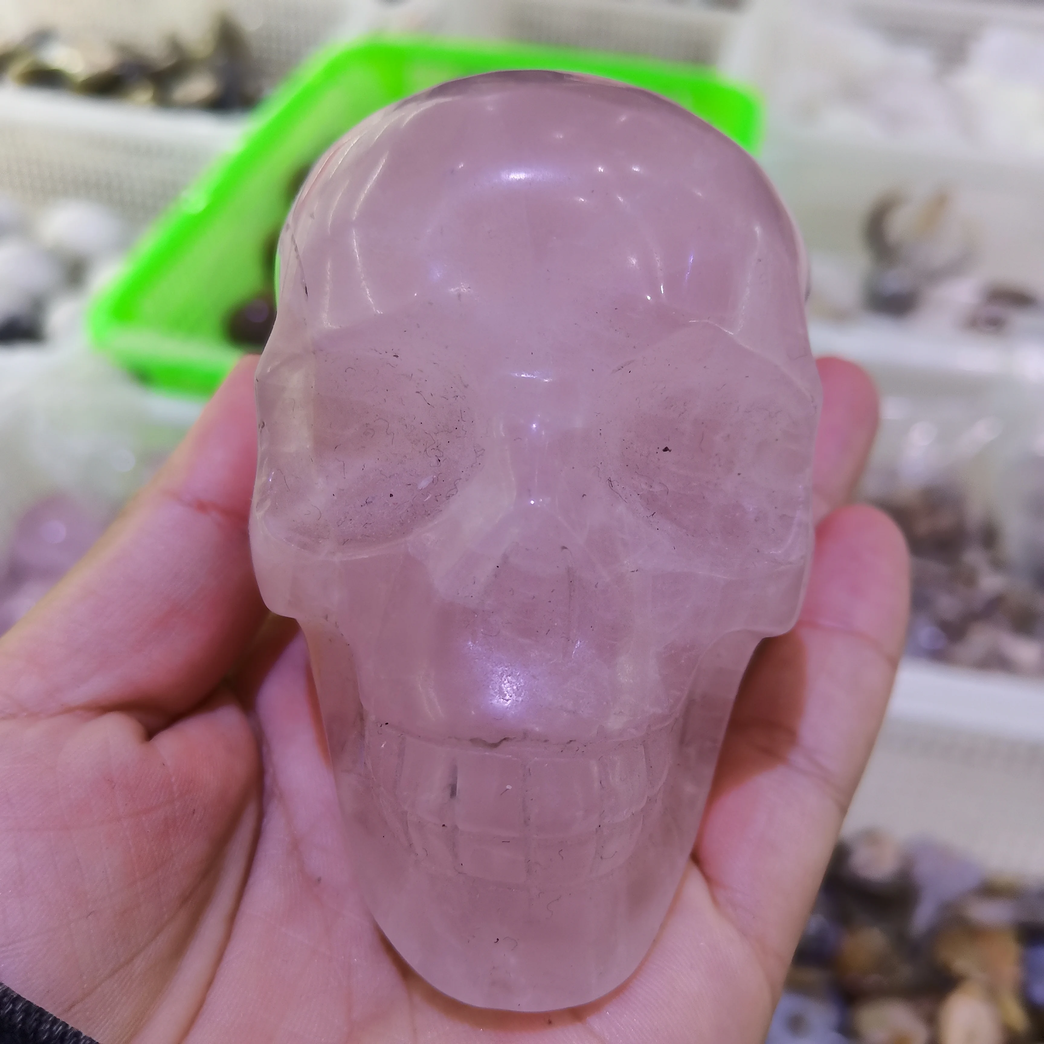 

10-11cmNatural Rose Quartz Crystal Hand Carved Skull Carving Reiki Healing Skulls For Decorate