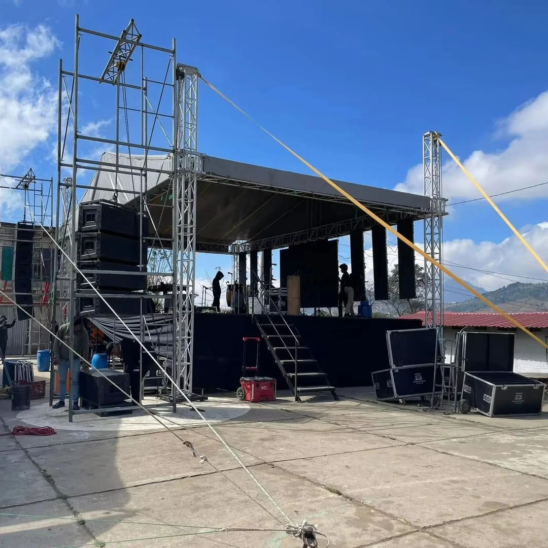 

Low Price Aluminum Movable Trusses School Celebrations, Hanging Lights/compatible Performing /advertising Stage Truss Roof