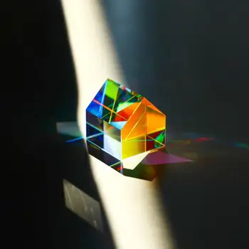 Cube Aurora Cabina di treppi luminosi più venduti con il prisma dello stesso colore al regalo dell'universo