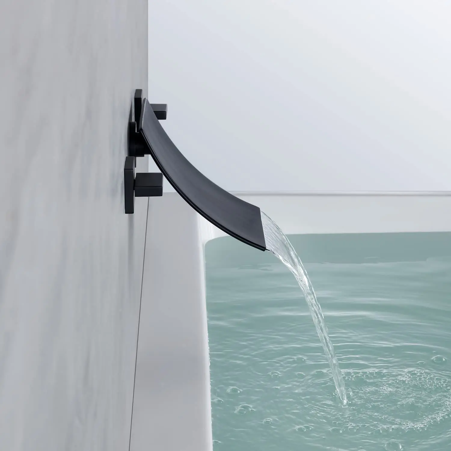 Bathroom Bathtub Faucet Basin Faucet Brass Wall Mounted Sink Mixer Tap Faucet 3 Pcs Waterfall Faucets Dual Handle Sink Mixer Tap