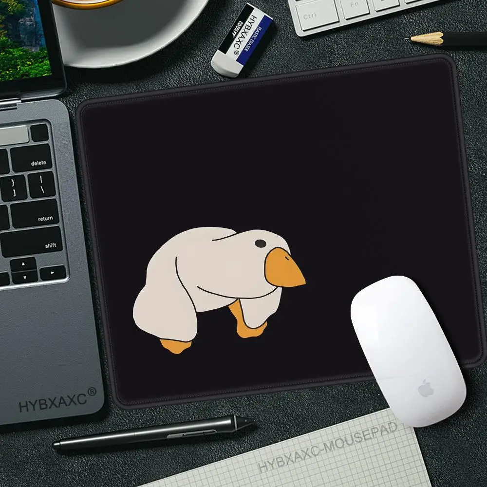 Cartoon Goose Mouse Pad Cute Office Decor Gift for Animal Lovers Gaming Accessory Desk Accessories Fun Home Office Piece