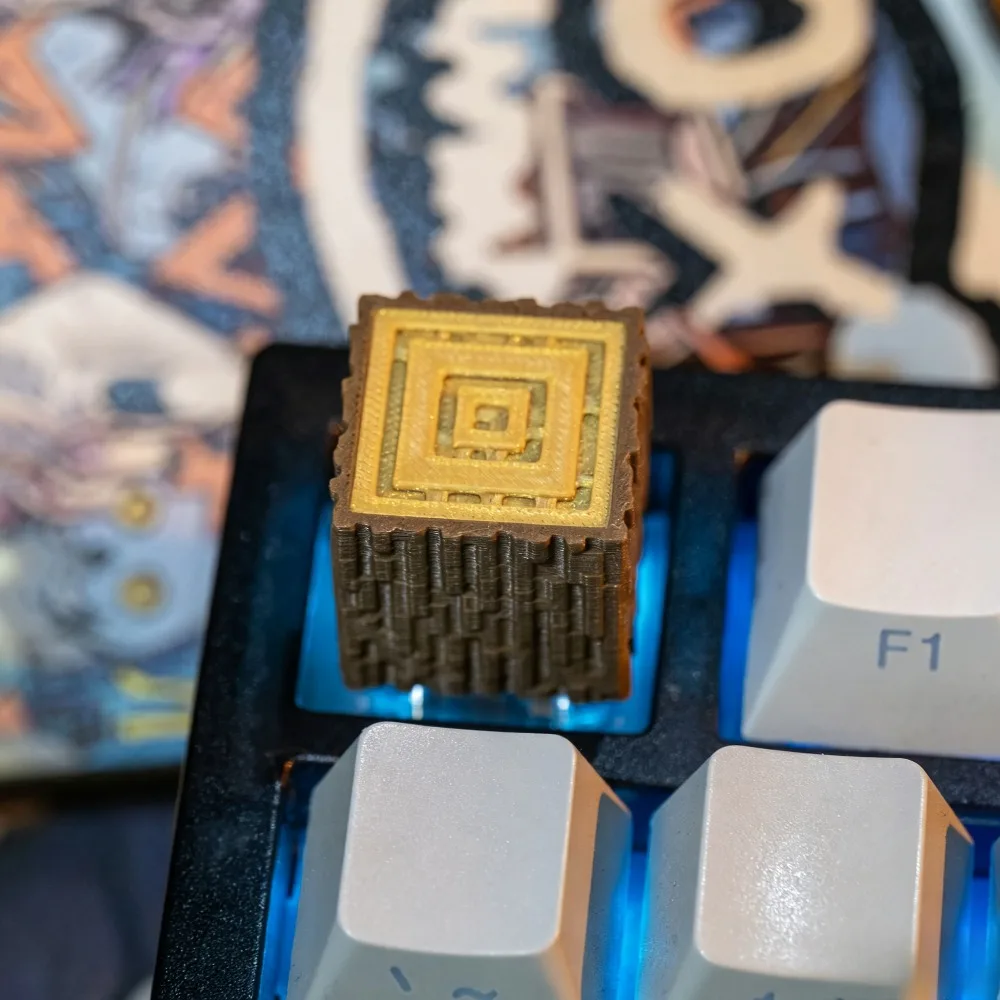 Pixel-style Wooden Keyboard, Featuring a Gaming Theme and desktop Decoration, Is Perfect for Gamers and Keyboard Collectors.