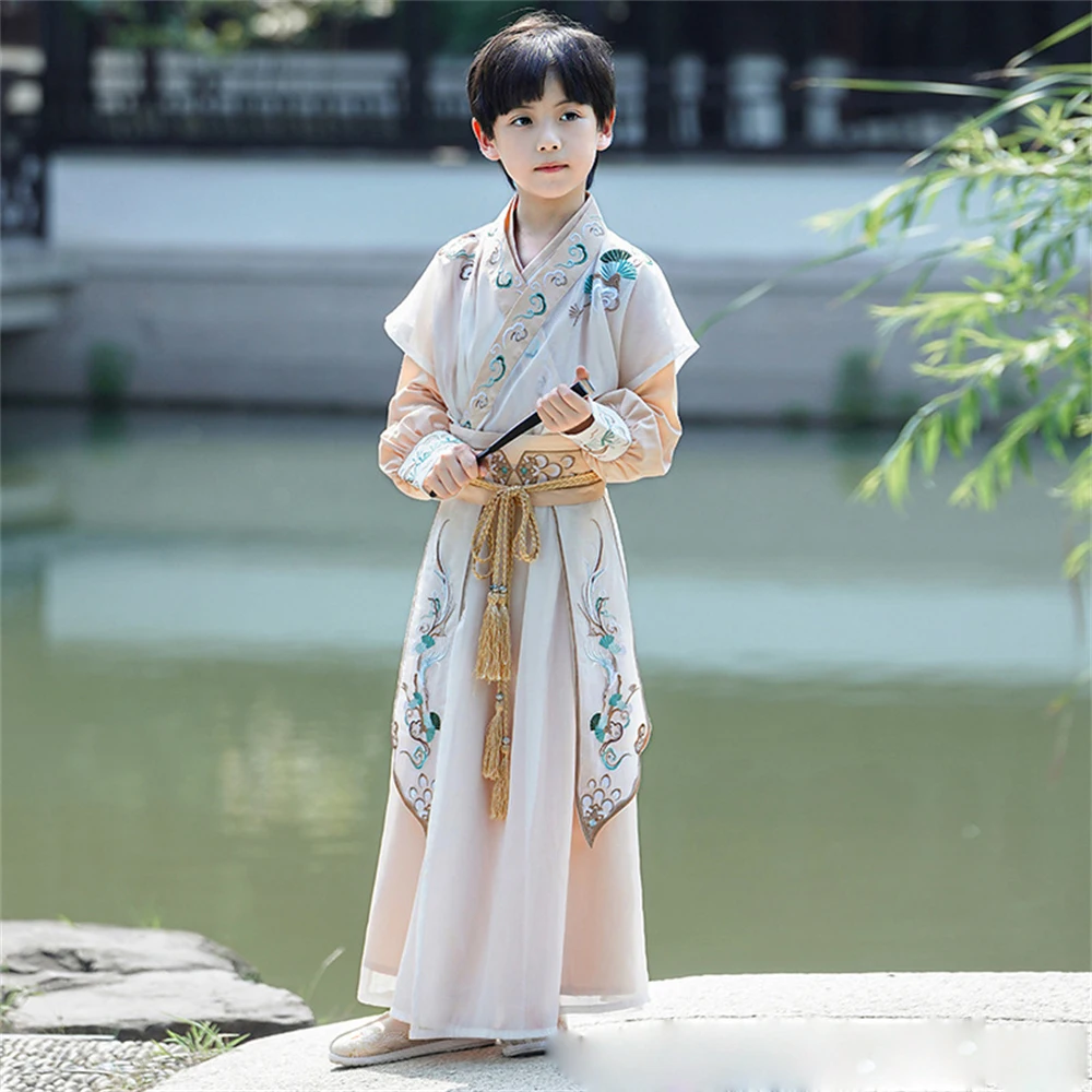 

Boys' Traditional Chinese Hanfu Children's Original Ancient Style Tang Suit Stage Performance Retro Oriental Costume Hanbok Gift