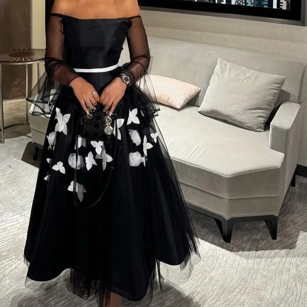 

Elegant Appliques A-Line Off the Shoulder Satin Evening Dresses Strapless Fashion Floor Length Long Sleeves Photo Color Pleats