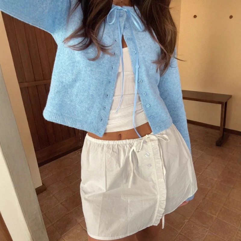 

2025 Autumn/Winter New Solid Color Button Strap Warm Temperament Knitted Sweater for Women