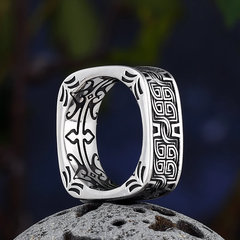 Vintage Carved Pattern Square Stainless Steel Rings For Mens Punk Anels Trend Personality Domineering Jewelry Boyfriend Gift