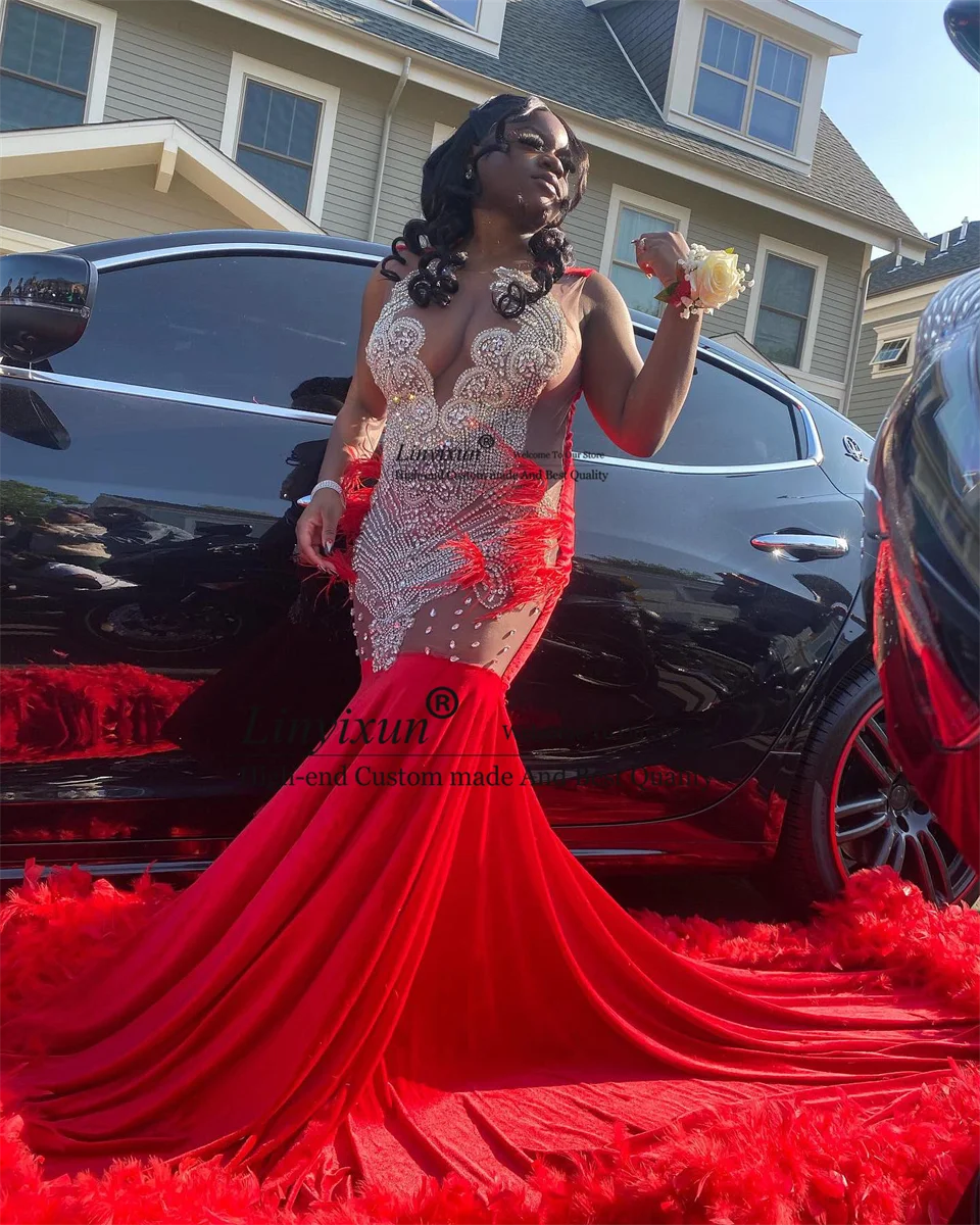 Sexy brilhante vermelho sereia vestido de baile luxo miçangas cristal strass formatura vestido de festa personalizado pena robe de bal