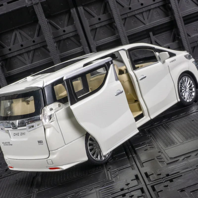 

1:24 Toyota Vellfire alloy model doors and the front hood and trunk door can also be opened has simulated sound and lighting