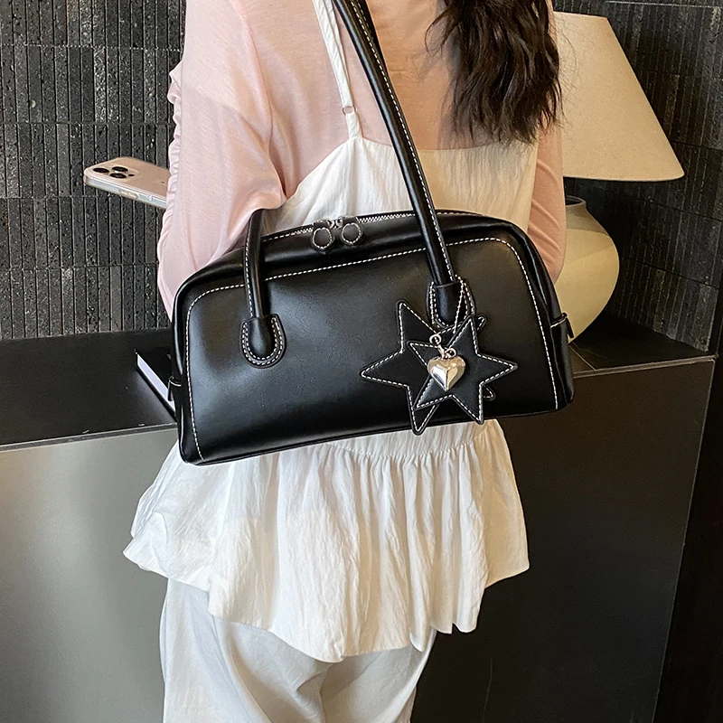 

Черная сумка-подушка для женщин, вместительная дорожная сумка-тоут, однотонная сумка из искусственной кожи, сумка через плечо, корейский бренд Y2k, Bolsos