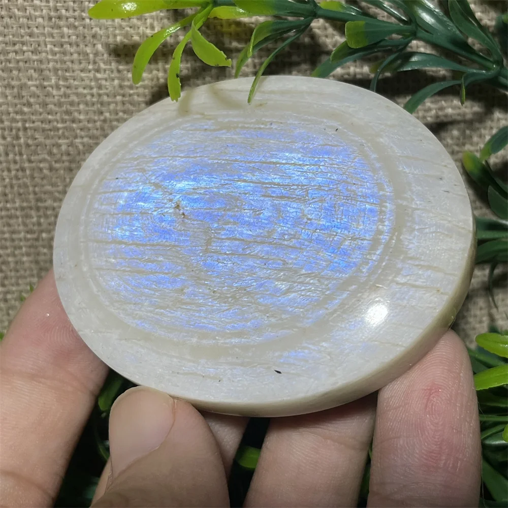 Natural Palm White Moonstone Crystal Glisten Stone Beauty Quartz Spiritual Reiki Minerals Healing Stripe Home Decoration view 4