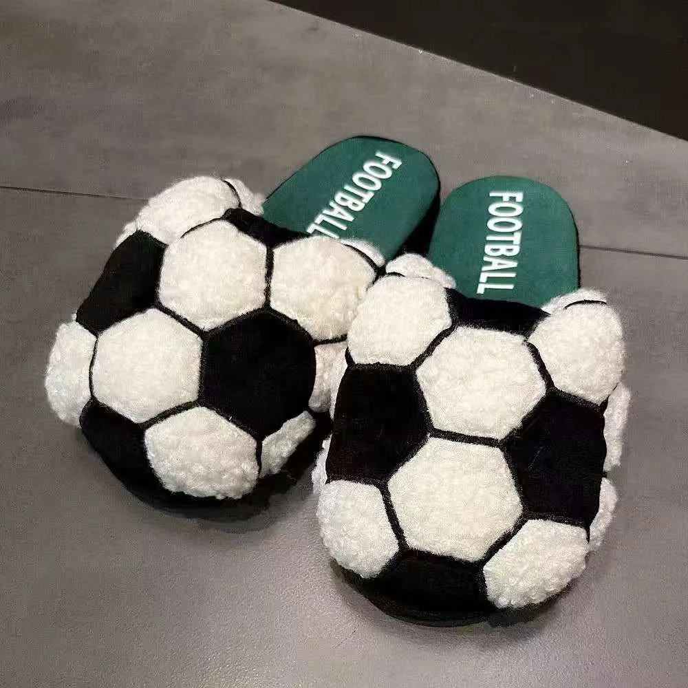 شباشب دافئة عصرية لطيفة ومريحة مع تصميمات كرتونية مناسبة للاستخدام العائلي ملابس غير رسمية مصنوعة من مادة القطن الناعم #1