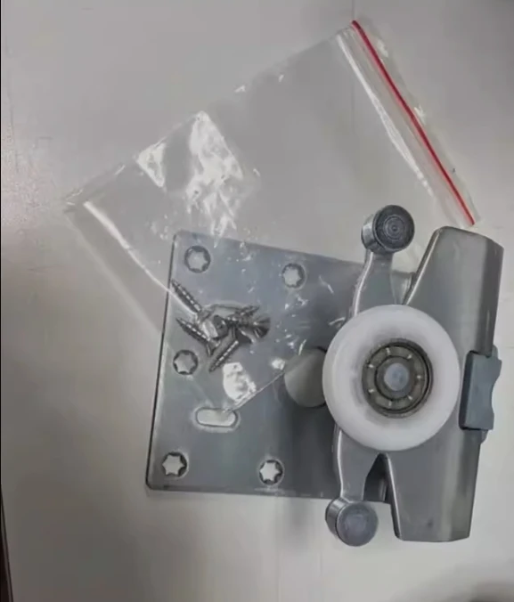 

Для направляющего шкива раздвижной двери E008, наружной двери, внутренней двери, 18-28 мм, колесо раздвижной двери