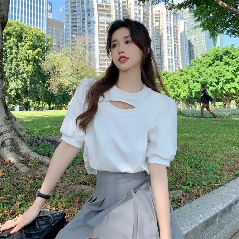 

Design Puff Sleeve T-shirt for Women in Spring Summer New Scheming Internet Celebrity Ins Super Hot Shoulder Short-sleeved Top