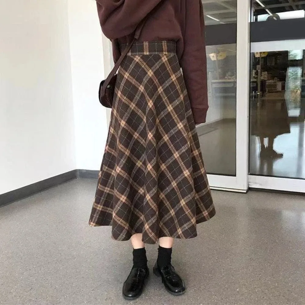 Retro High Waist Retro Plaid Skirt Winter Autumu Classical High Waist Long Skirt Preppy Style Aesthetic A-line Half Dress Women