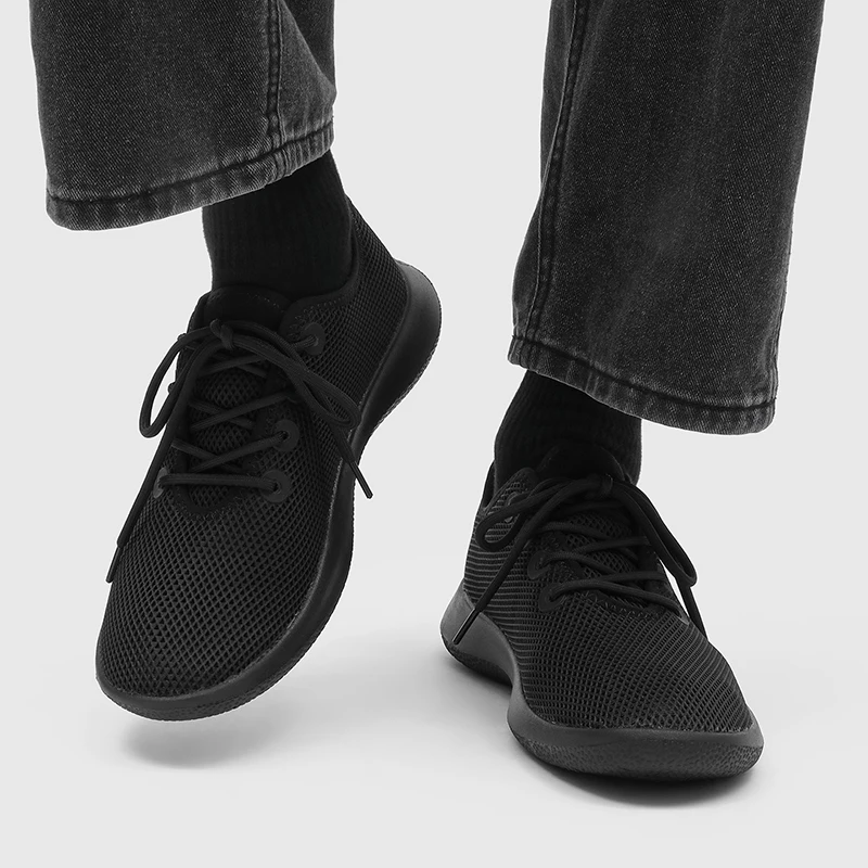 High Quality Summer Men Outdoor Mesh Sports Leisure Shoes Are Breathable Dry Comfortable Simple Mountain Climbing Travel Shoes