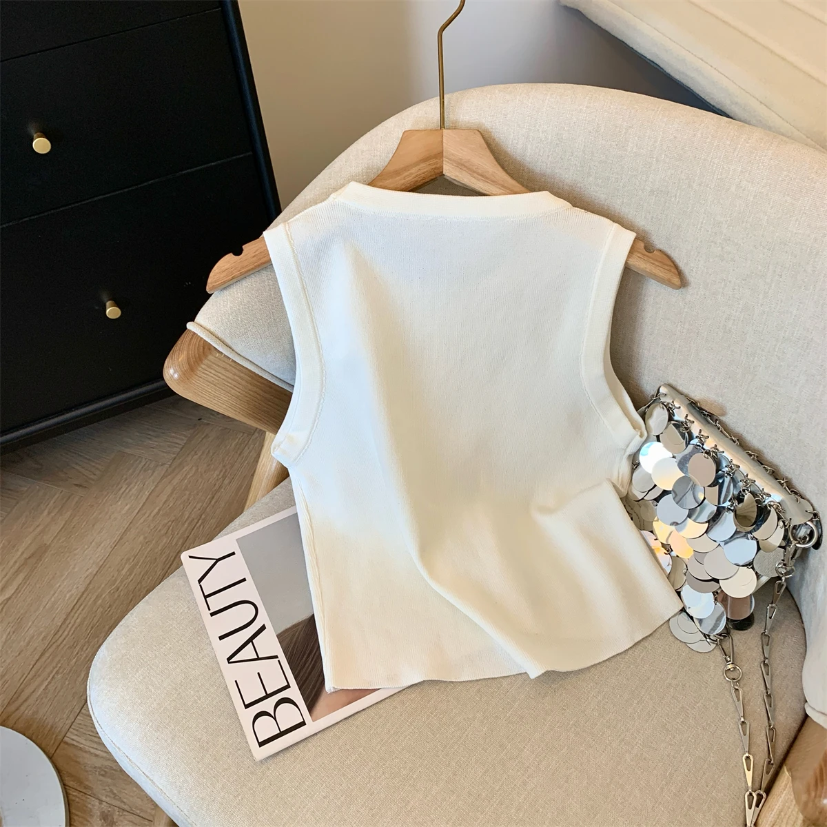 Strass Donna Maglione Gilet 2025 Estate Sottile lavorato a maglia senza maniche O-Collo Crop Top Tees Moda sexy Elegante Chic Ladies Jumpe
