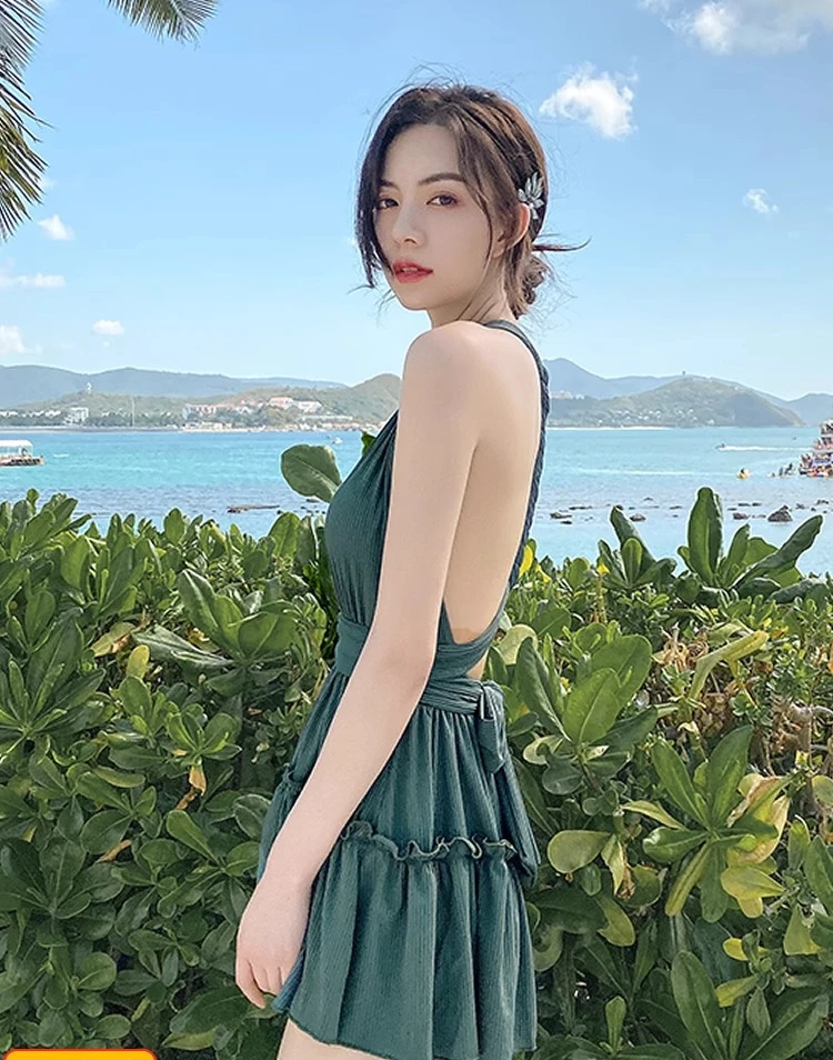 Elegant Women's Hollow One-piece Swimsuit 2025 New Seaside Vacation Swim Sexy Backless Conservative Fairy Suspender Swimwear