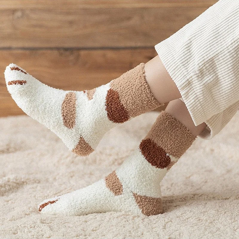 2Pairs Women Fuzzy Socks Cute Cat Claw Thickened Winter Home Sleeping Warm Socks For Women Girls Cozy Soft Fluffy Floor Socks view 5