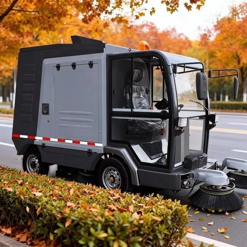 YG2000 New Ride-On Electric Industrial Road Sweeper Truck with Side Brush and Battery Powered Street Cleaning Machine