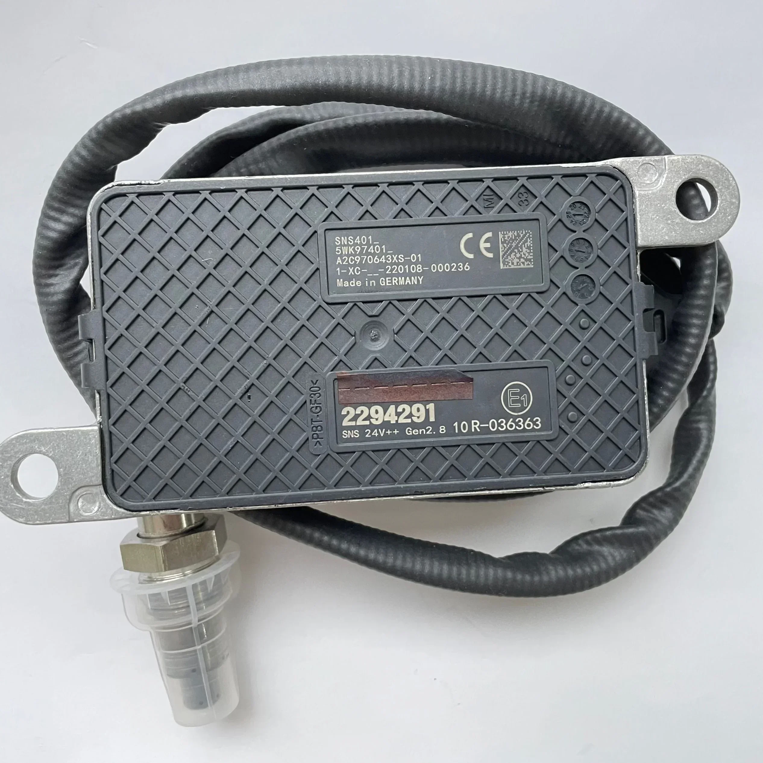 

2025 2294290 2294291 Nitrogen Oxide Nox Sensor 5WK9740 for Scania Engine Truck Accessories