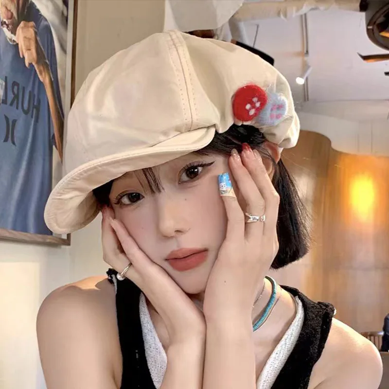 Eight-sided Hat for Women, Summer Felt Button, Painter's Hat, Asymmetrical Cloud Beret, Fresh Japanese and Korean Fresh