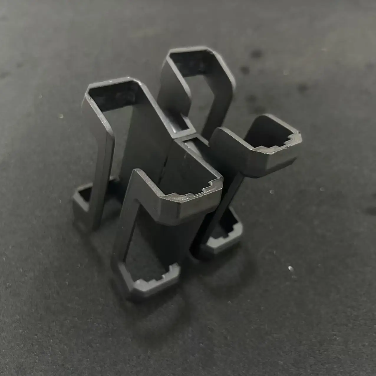 

Outdoor Tactics Rifle 5.56 Magazine Coupler Clip Mag Parallel Connector M4 M16 Series Airsoft Rifle Toy Accessories by Nylon