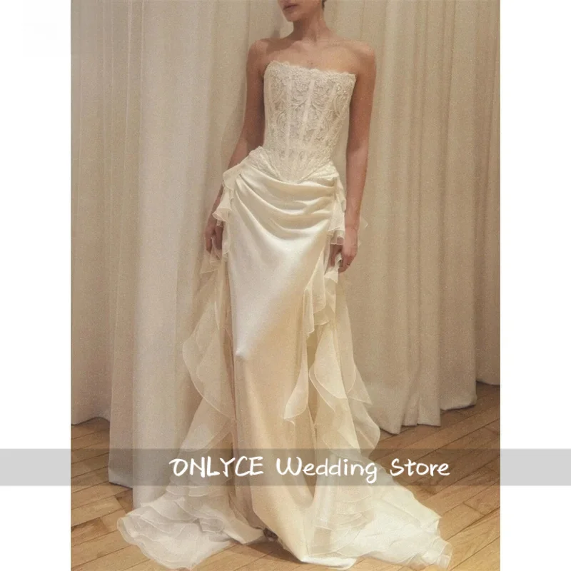 Custom Strapless Lace Satin Wedding Dress Ruffled Tiered Train Bridal Gown Elegant Formal Evening Party Gown
