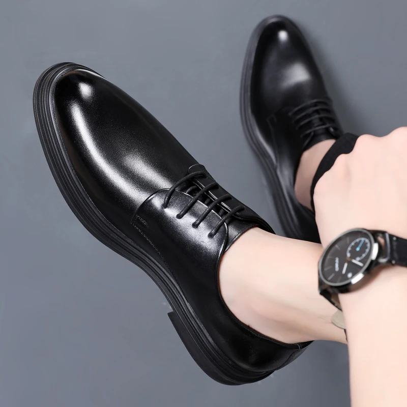 Men Soft-soled Leather Shoes Series Laces Wedding Youth Meeting English Style Business Casual Shoes Low Heels