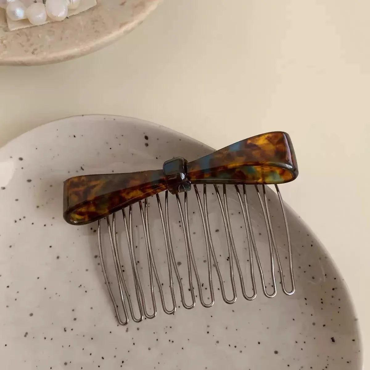 1 Stück Koreanischer Haarkamm mit Schmetterlings-Schleife aus strukturiertem Acetat für Pony, Stirnfrisuren und halb aufgesteckte Haardekoration – Detail 11