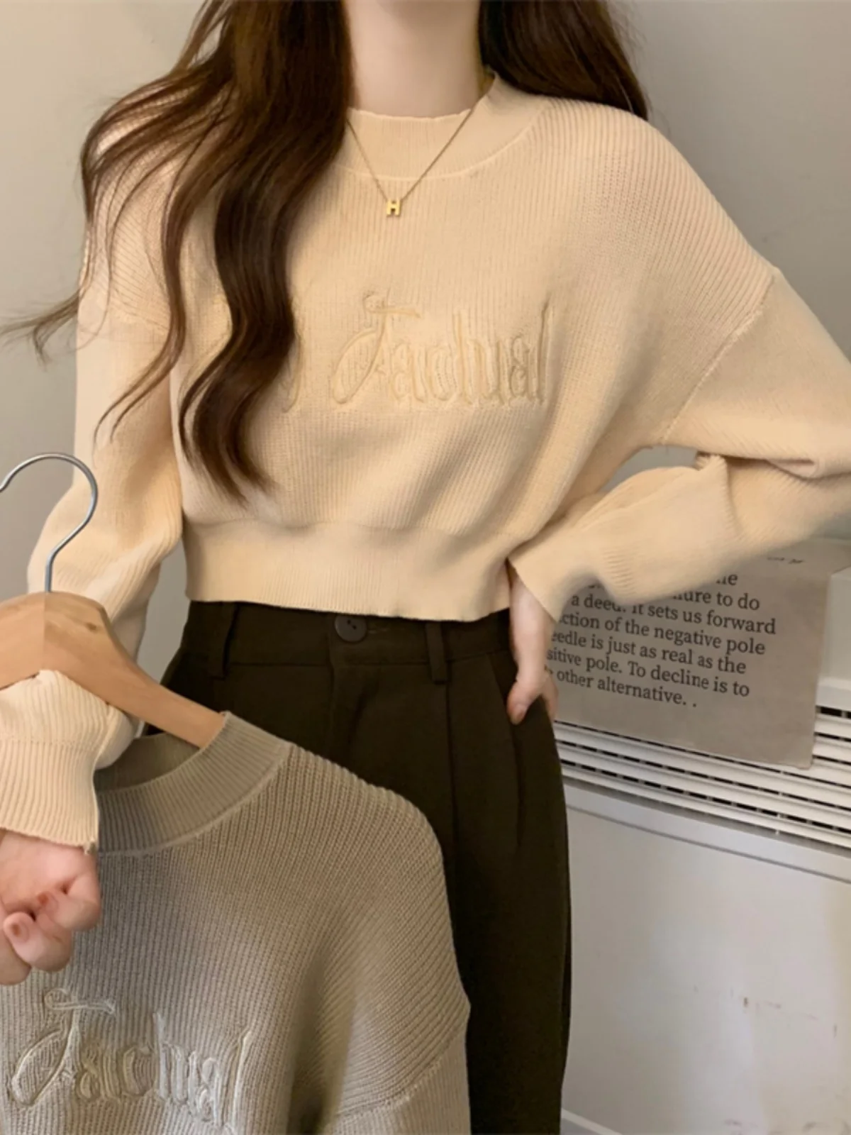 

ort Women's Knitted Sweater Letter Embroidery Slimming Waist Design Autumn Winter Outerwear with Suit Pants Sweet Sle