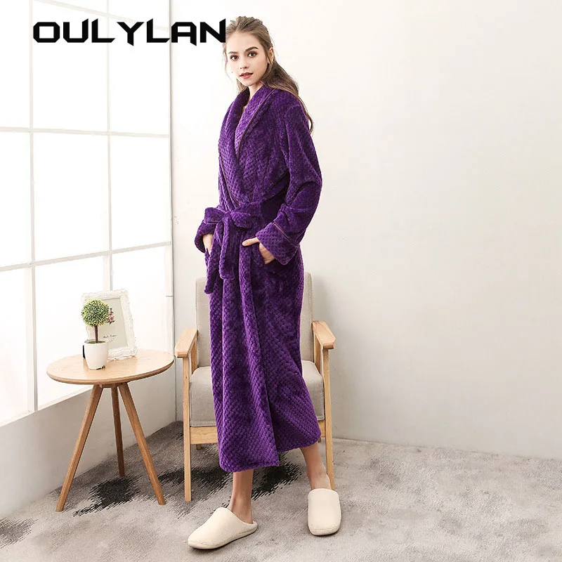 Thick Large Bathrobe Extended White Pajamas Autumn and Winter New Season Home Plush Soft and Comfortable Pajamas