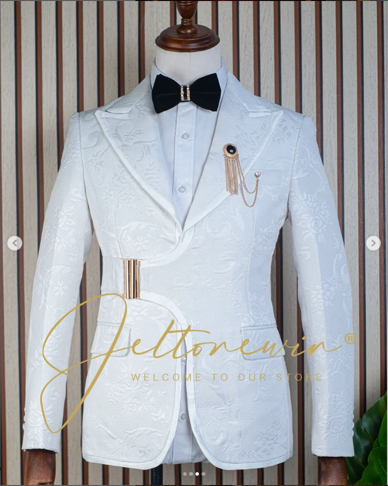 White Men's Two Piece Suit with Notch Lapel and Textured Fabric Elegant Modern Style for Groom or Banquet Occasions