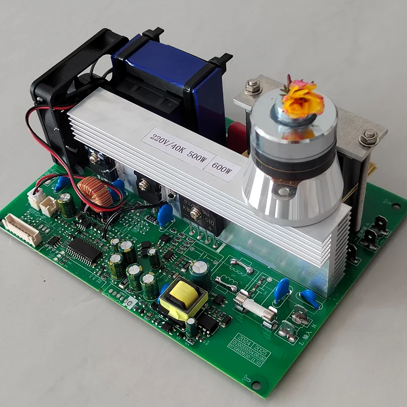 

28KHZ 600W Ultrasonic Electrical Circuit Ultrasonic Cleaning Generator With Display Board