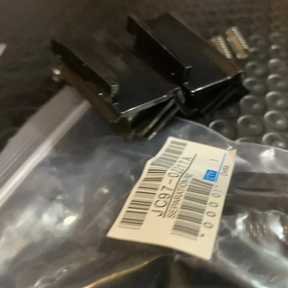 

1шт. JC61-01169A JC97-02217A Разделительная накладка для Samsung ML1610 ML1640 ML2010 SCX4521 SCX4725 ML2241 CLP300 CLX2160 CLX3160