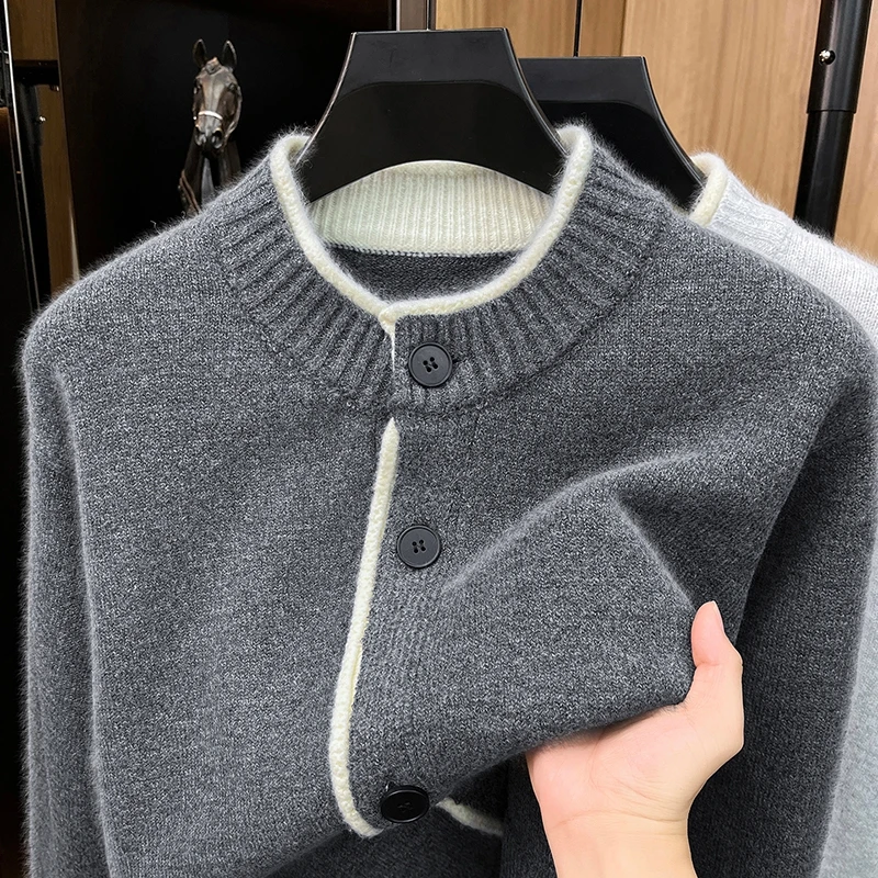 Unique High-end fake two-piece design knitted sweater coat men's new comfort round neck autumn winter casual fashion cardigan