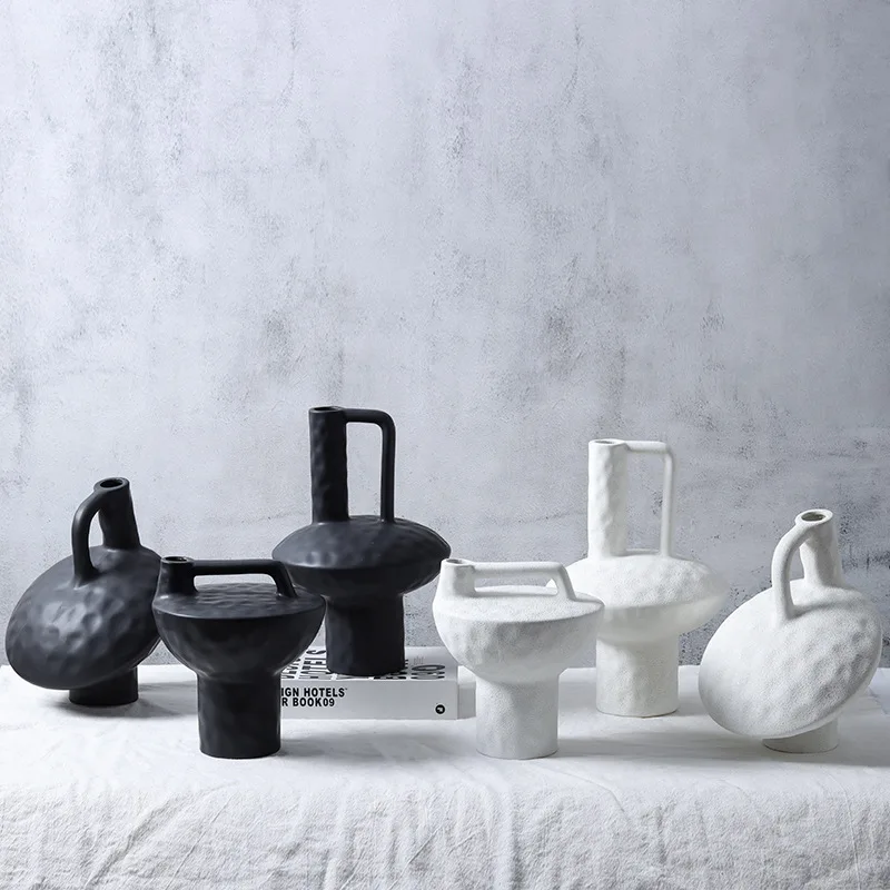 Retro Vintage Ceramic Flower Vase Abstract Geometric Shape Chinese New Style Minimalist Japanese Style Decorative Accessories