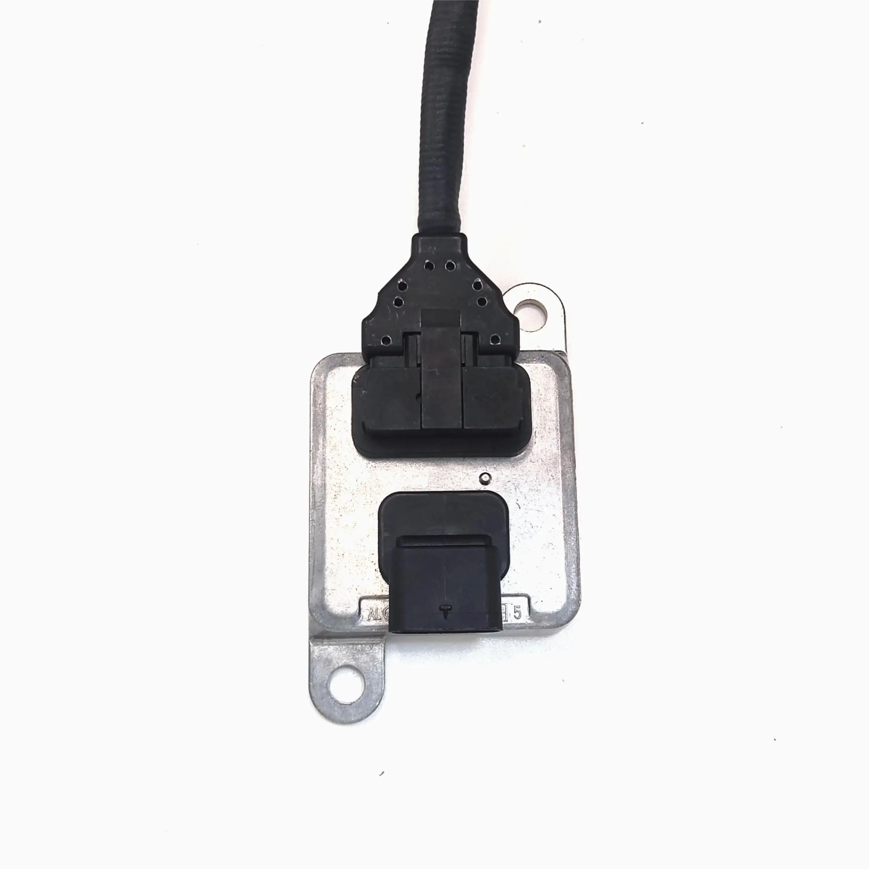 

Brand New High Quality 5WK96677 For Cummins Exhaust Treatment New NOx Sensor 230805025902 A0065427218