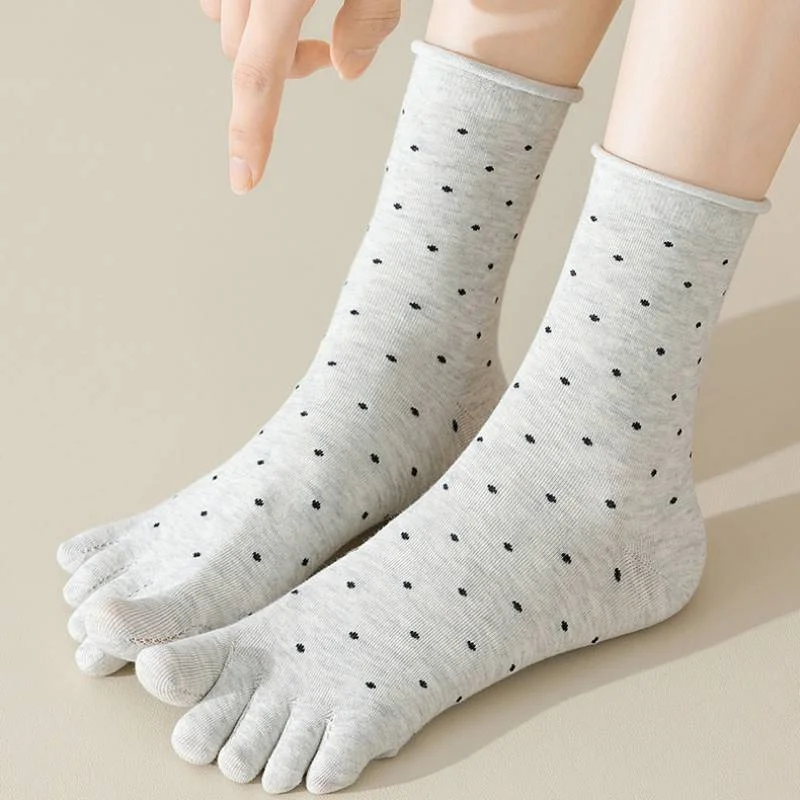 1 Paar Zehensocken für Damen, mittellange Fünf-Finger-Socken, niedliche Punkte, hochwertige Baumwoll-Crew-Socken mit separaten Fingern – Detail 8